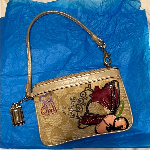Coach canvas poppy wristlet w bonus gift 🤩 - Picture 2 of 6